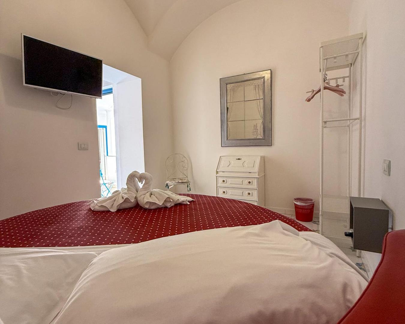 B&B Sognando Vietri E Spa Esclusiva 阿韦尔萨 外观 照片