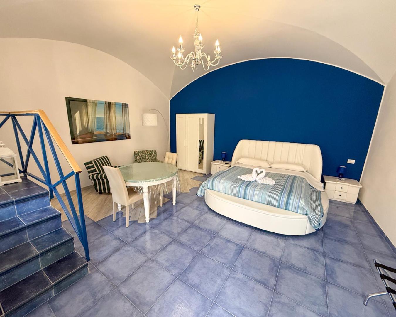 B&B Sognando Vietri E Spa Esclusiva 阿韦尔萨 外观 照片